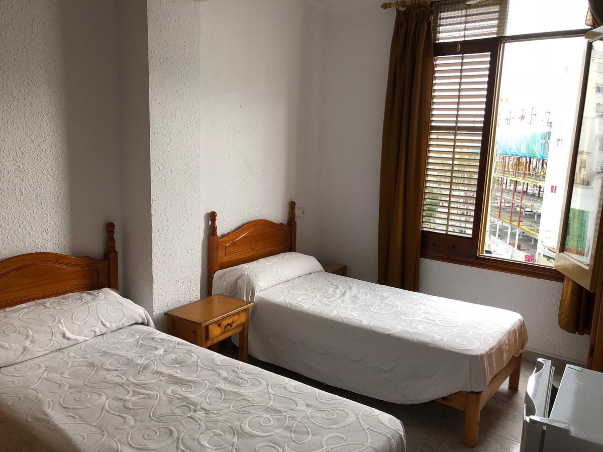 Casa De Huespedes El Almendro Cidade de Ibiza Exterior foto